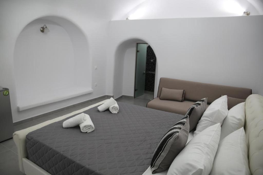 Unique Leta Apartment Фира Екстериор снимка