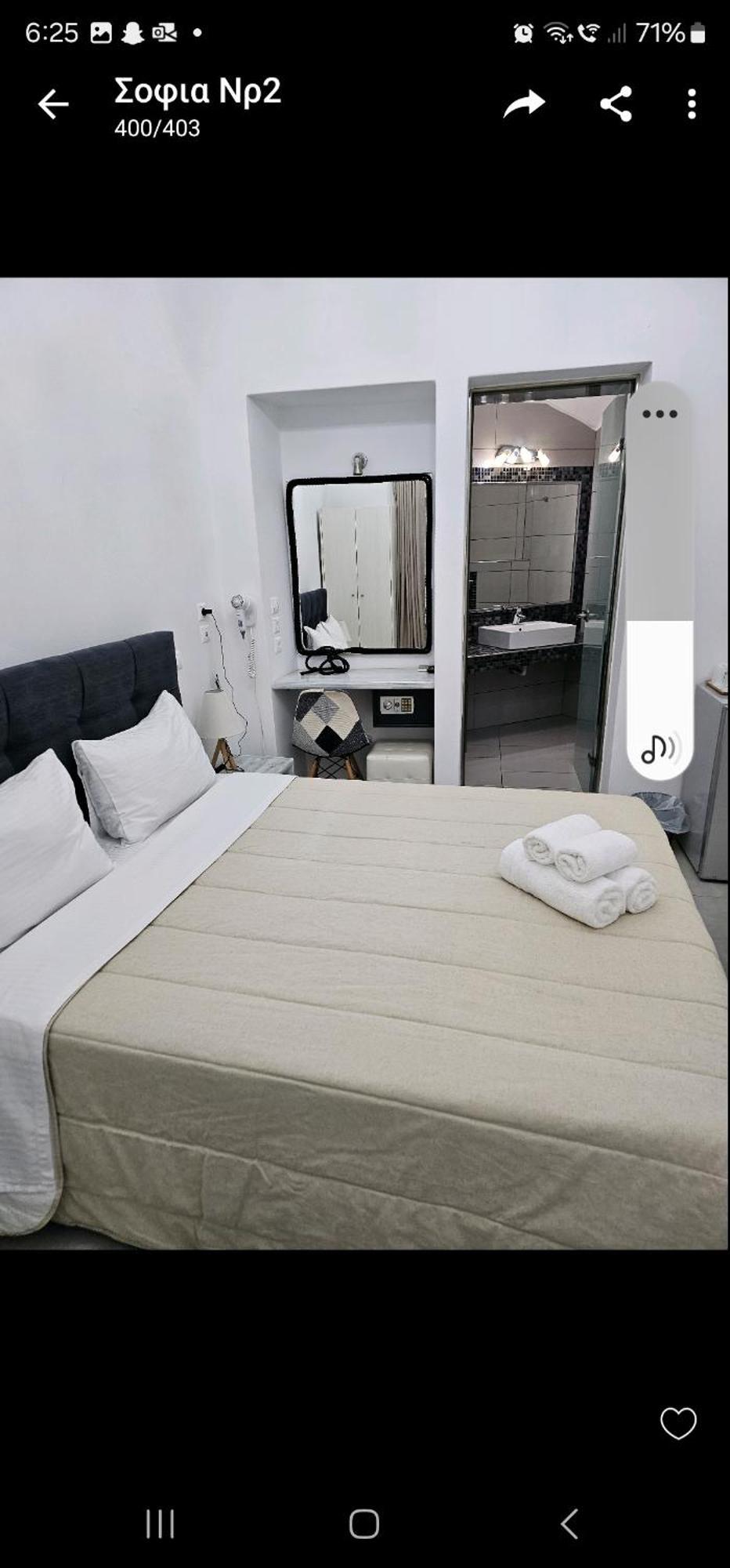 Unique Leta Apartment Фира Екстериор снимка