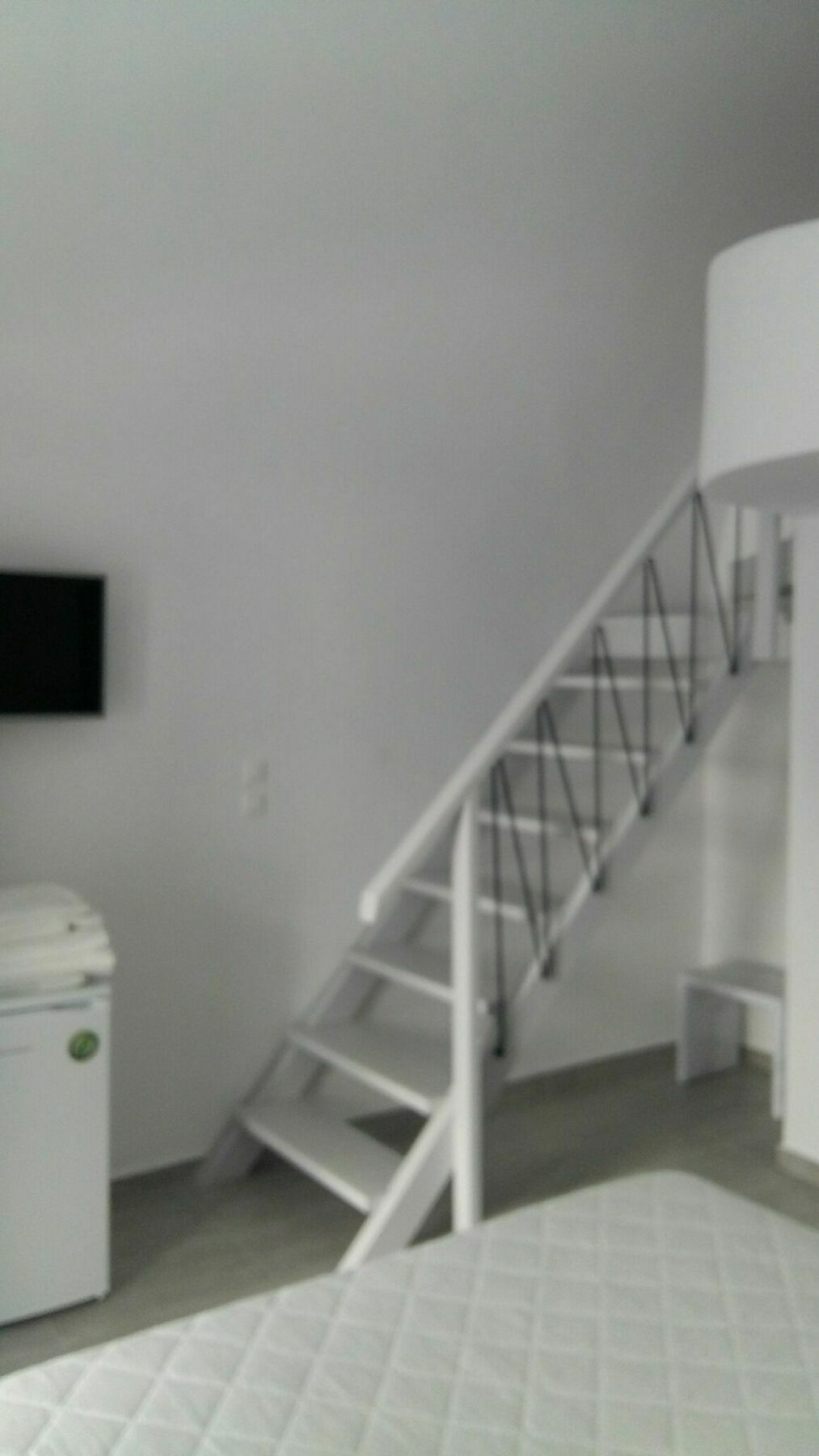 Unique Leta Apartment Фира Екстериор снимка